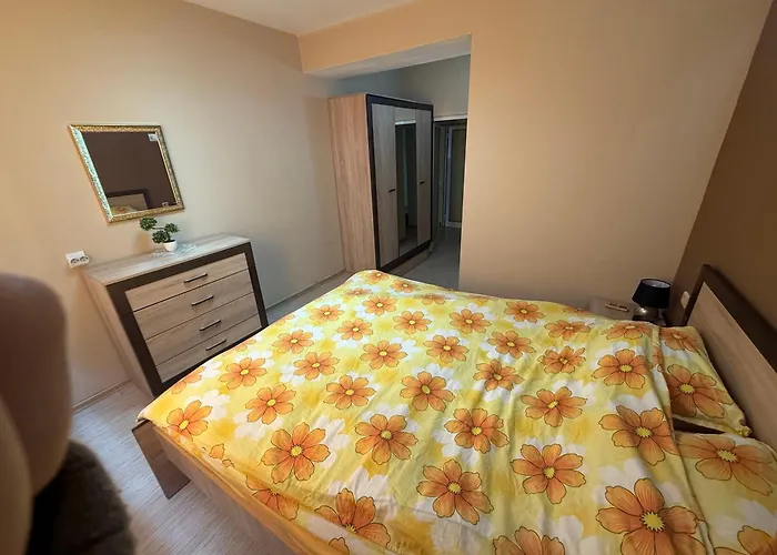 Apparent On The Main Street Апартамент *